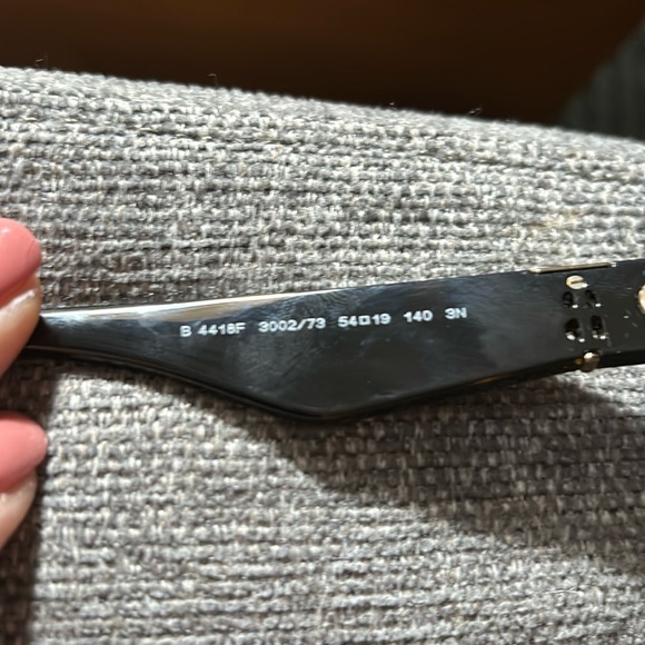 Full set! 100% authentic Burberry sunglasses. Never been worn. - Picture 16 of 16